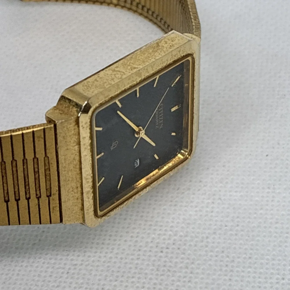 Vtg Citizen Unisex Gold Tone Smoke Grey Dial Quartz Watch T15537 - Working!